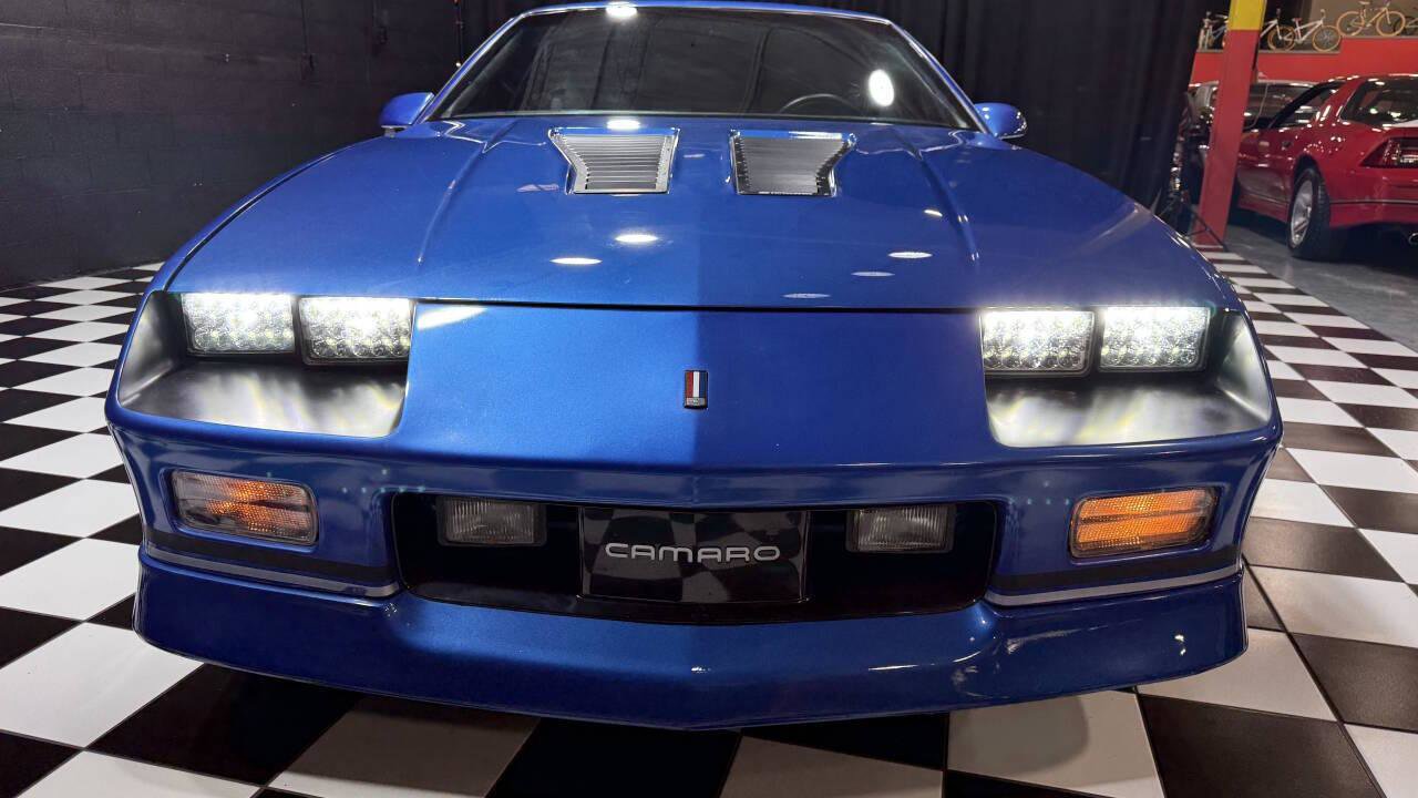Used 1989 Chevrolet Camaro IROC-Z image 9