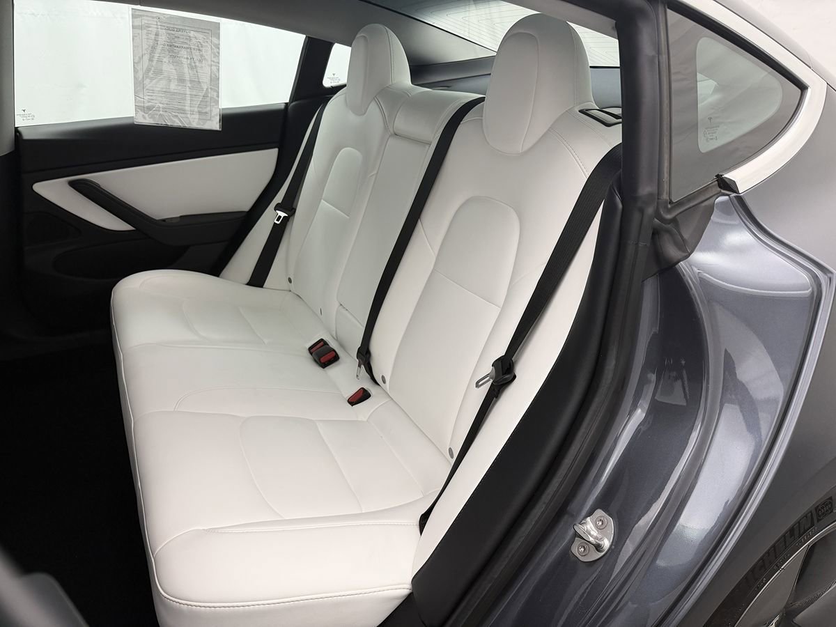 Used 2020 Tesla Model 3 Long Range AWD/4WD image 28