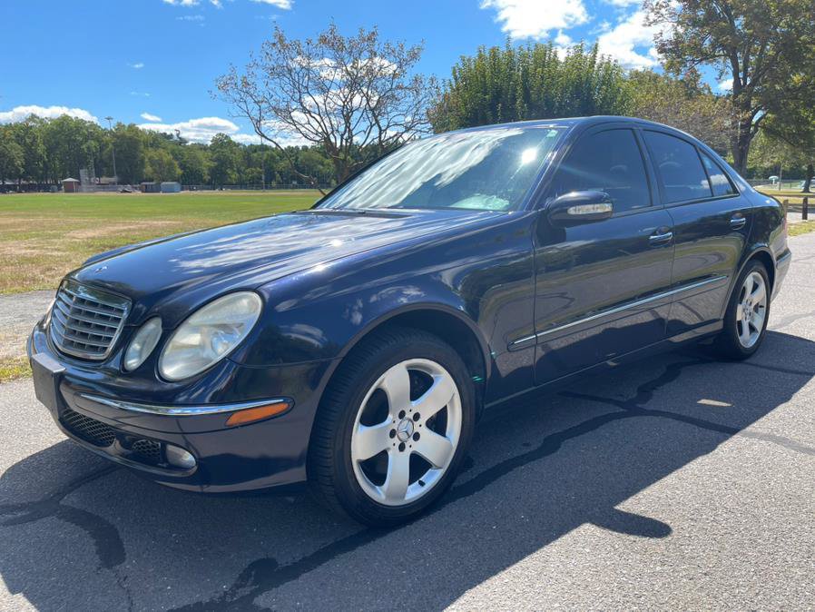Used 2006 Mercedes-Benz E 500 4MATIC Sedan image 30