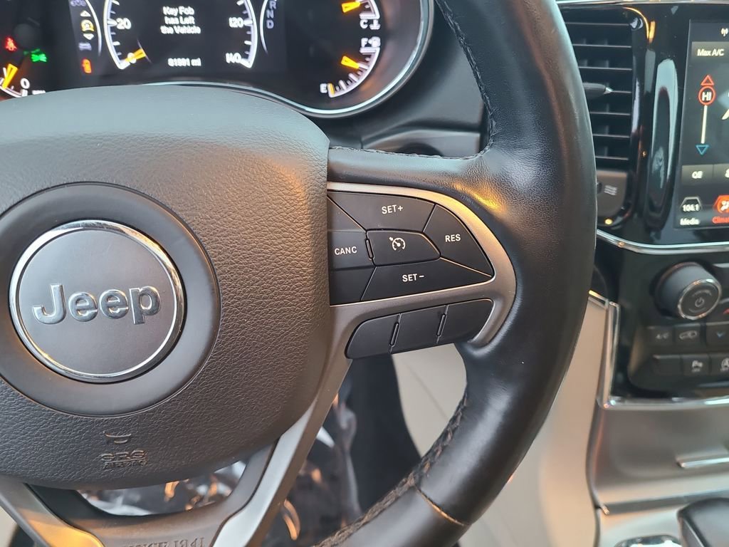 Used 2020 Jeep Grand Cherokee Limited w/ Trailer Tow Group IV image 30