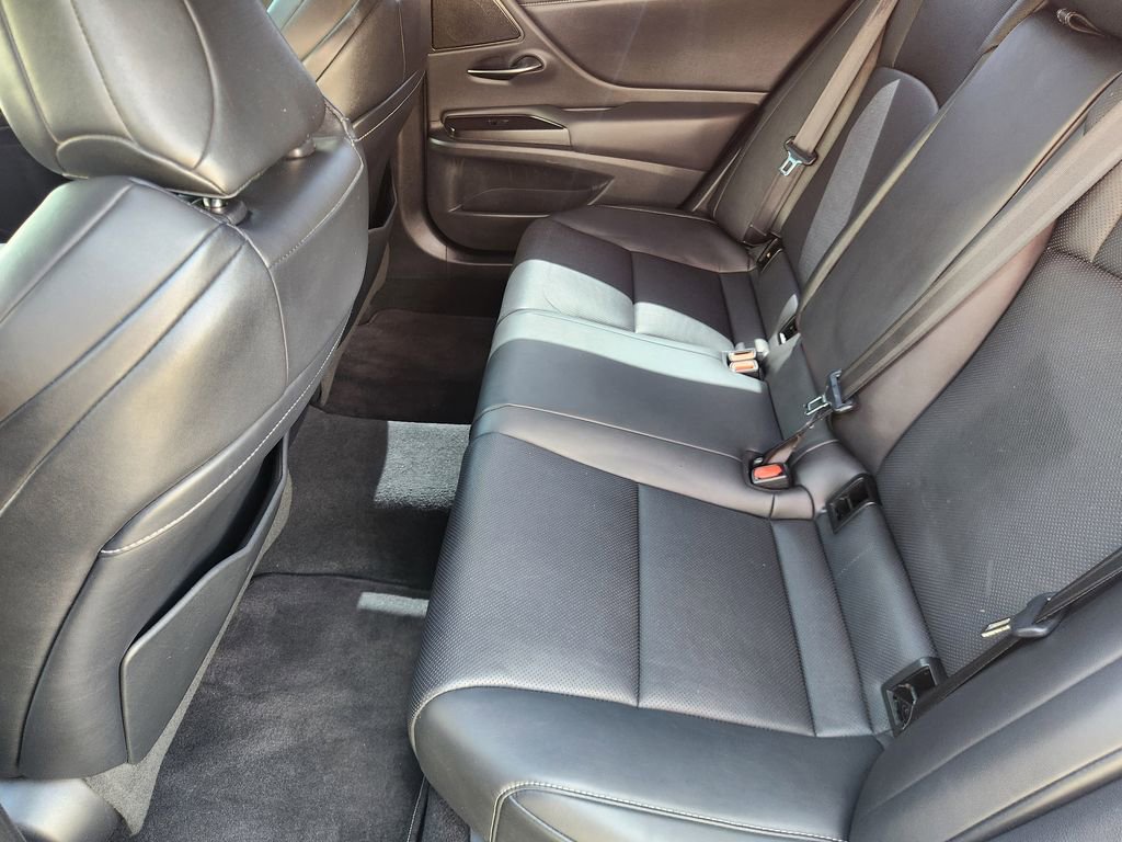 Used 2019 Lexus ES 350 F Sport w/ Accessory Package 2 image 11