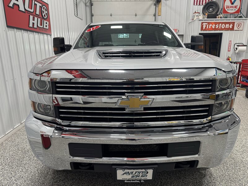 Used 2017 Chevrolet Silverado 2500 W/T w/ WT Fleet Convenience Package AWD/4WD image 3