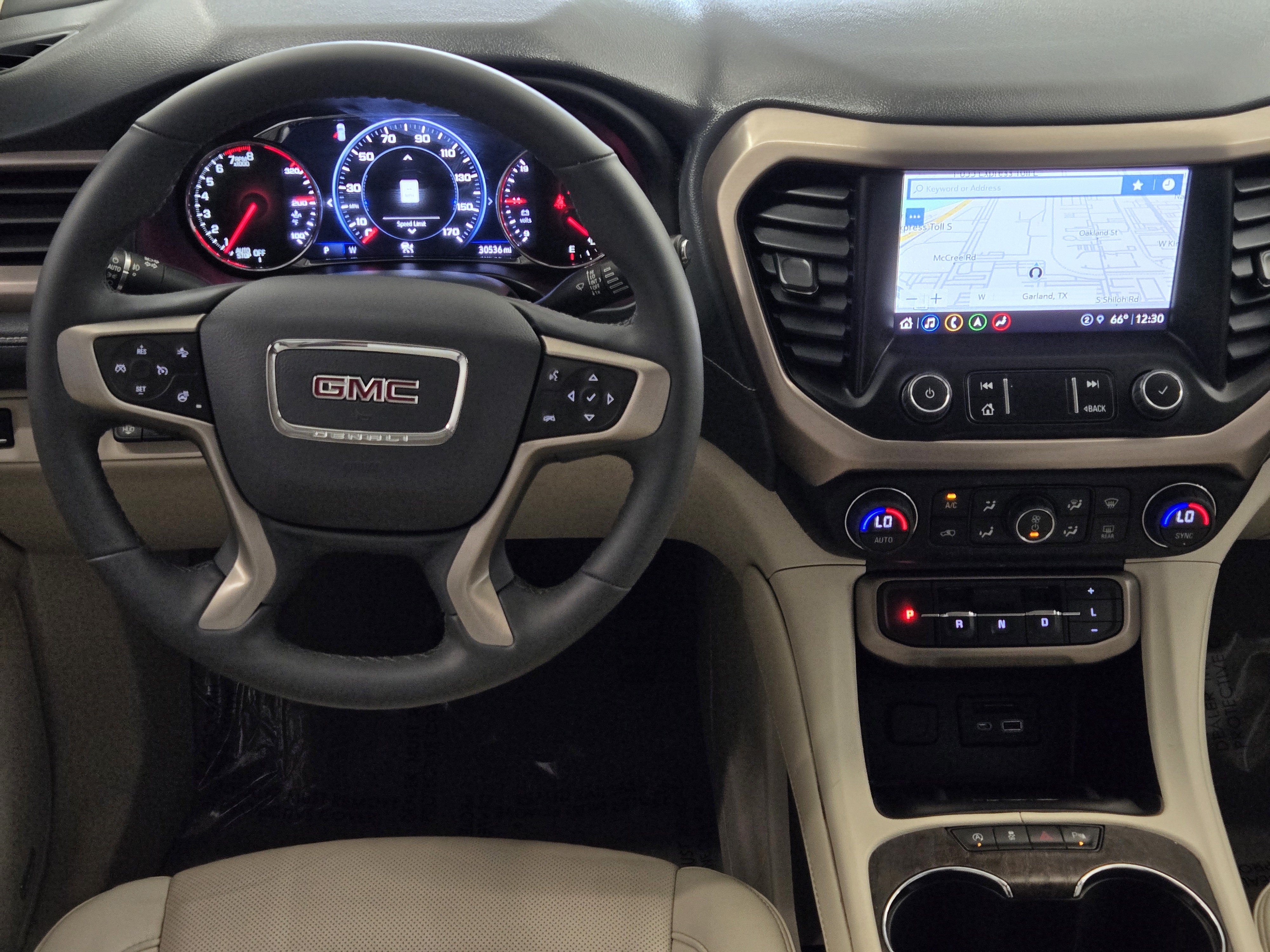 Used 2023 GMC Acadia Denali w/ Denali Ultimate Package AWD/4WD image 27