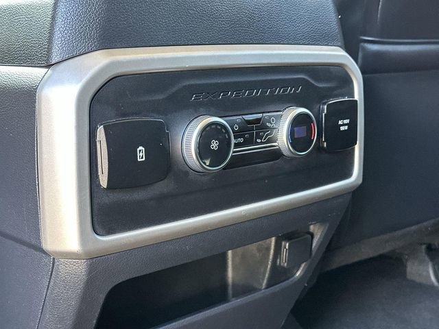 Used 2024 Ford Expedition Max XLT image 41