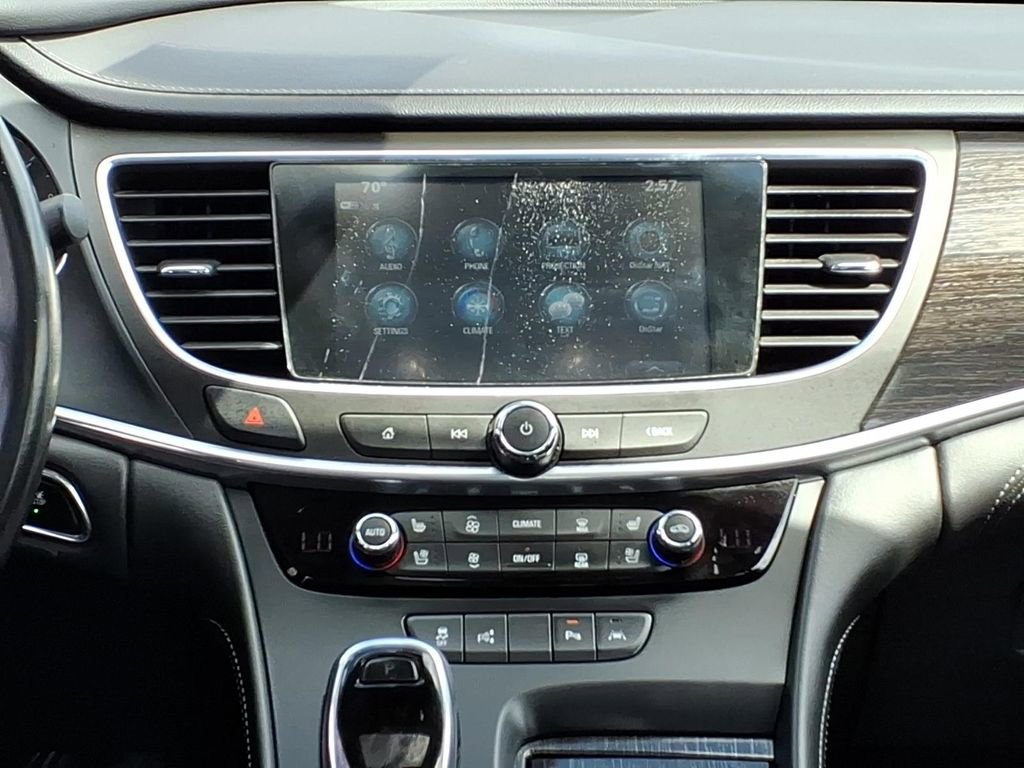 Used 2018 Buick LaCrosse Premium w/ Driver Confidence Package #2 FWD image 21