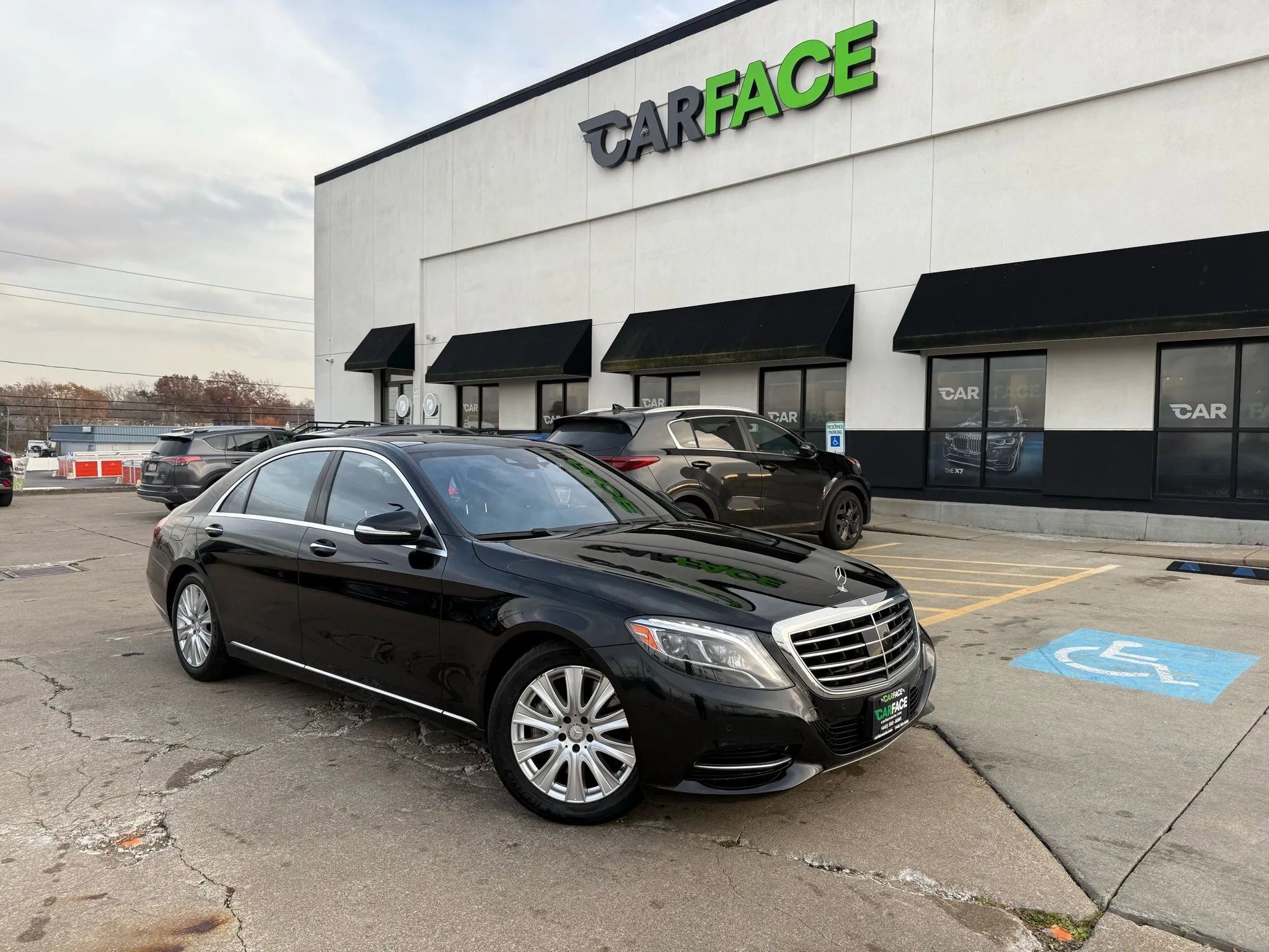 Used 2015 Mercedes-Benz S 550 4MATIC Sedan image 1