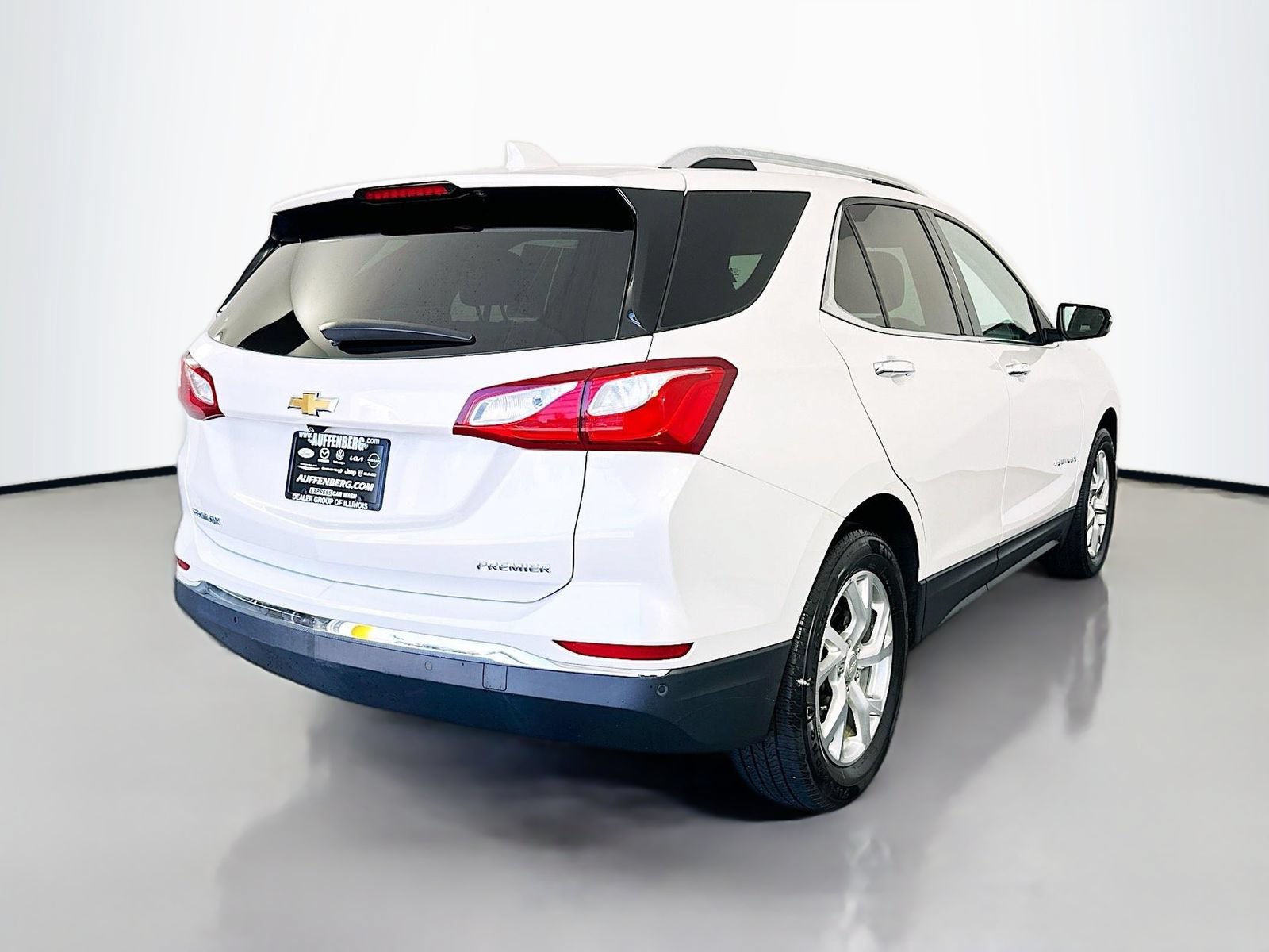 Used 2021 Chevrolet Equinox Premier w/ LPO, Floor Liner Package FWD image 7