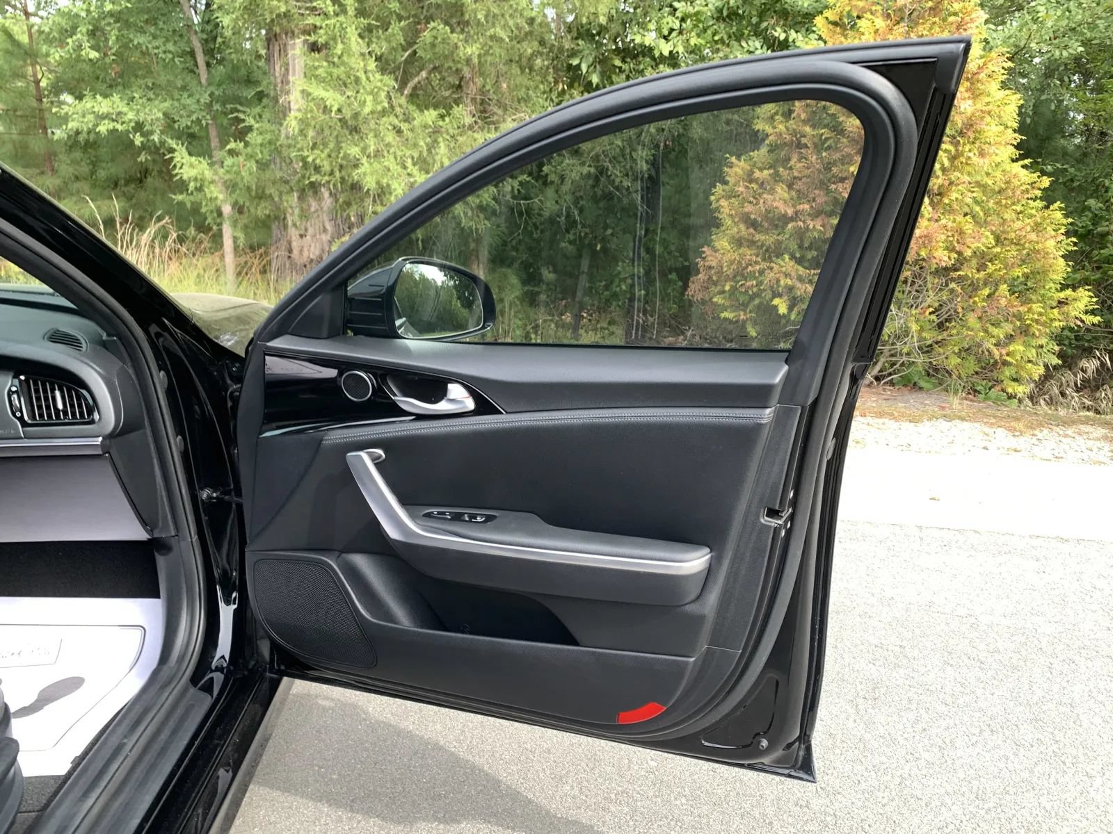 Used 2020 Kia Stinger GT-Line RWD image 28