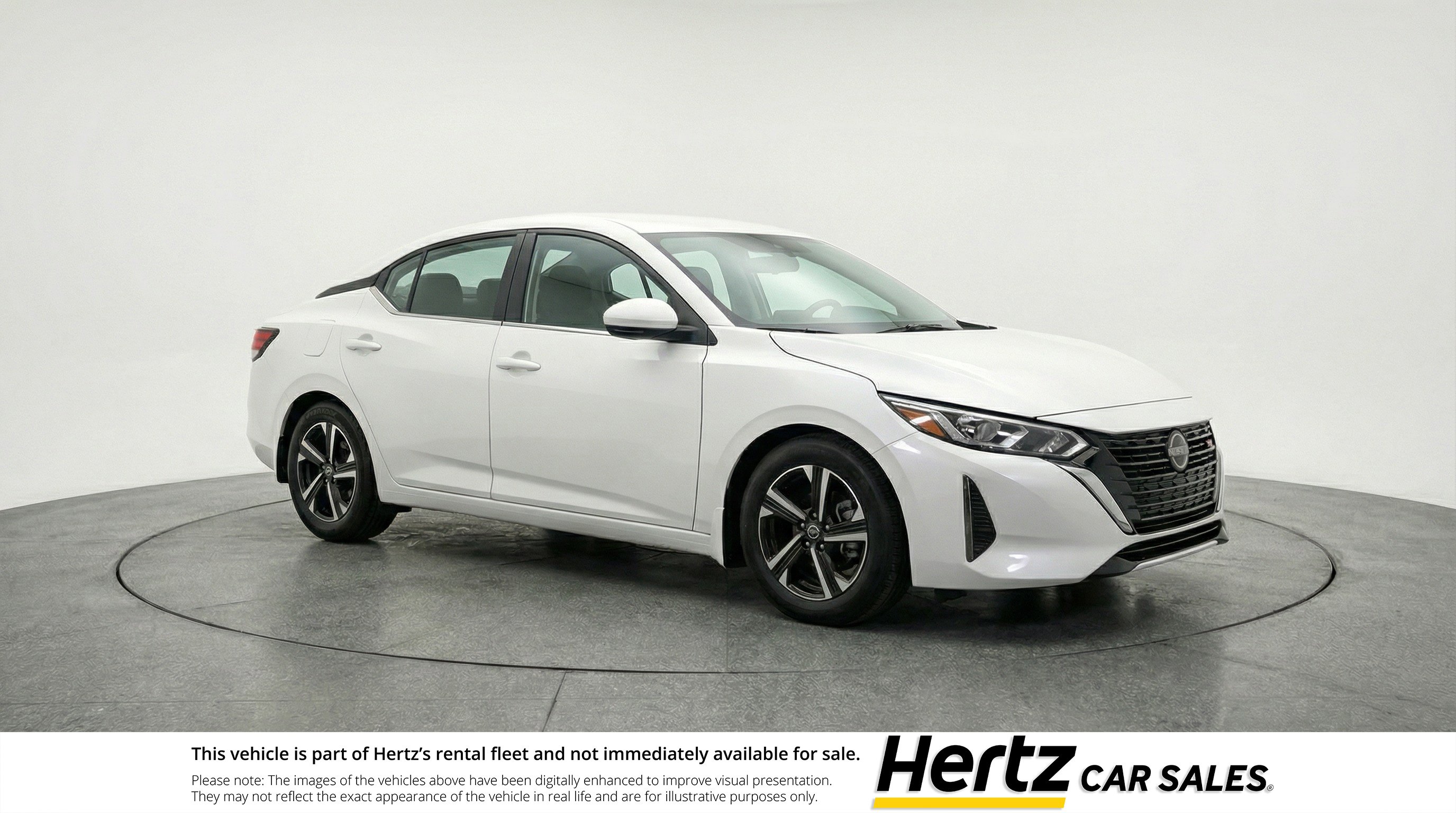 Used 2025 Nissan Sentra SV image 1