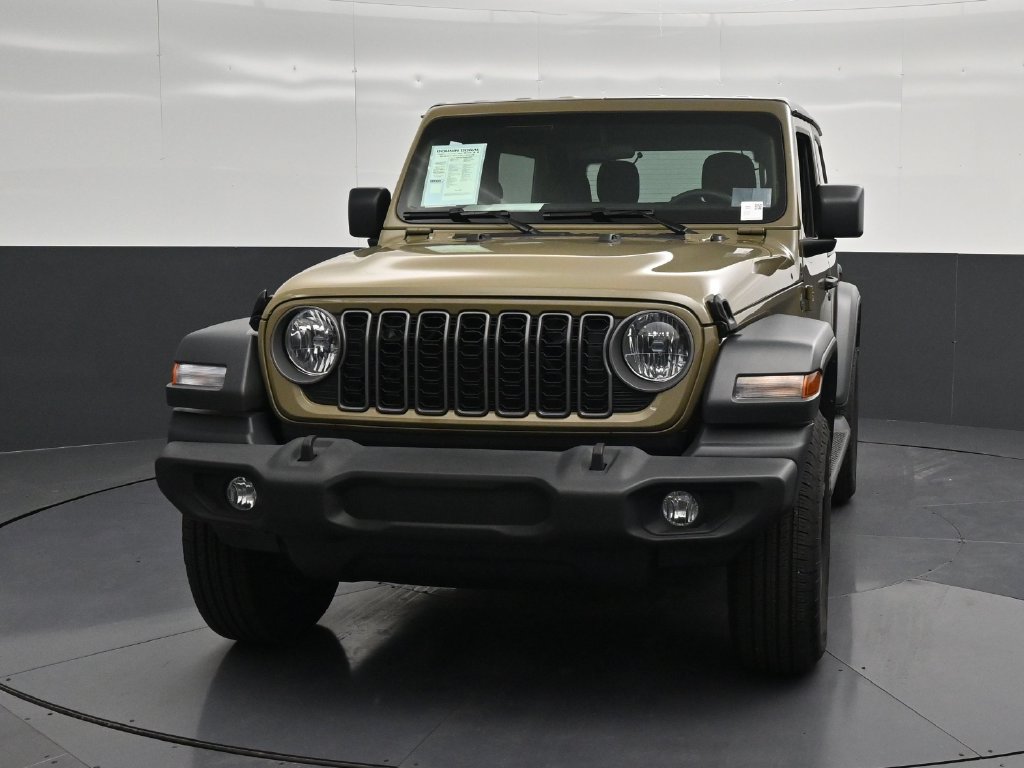 Used 2026 Jeep Wrangler Sport AWD/4WD image 6
