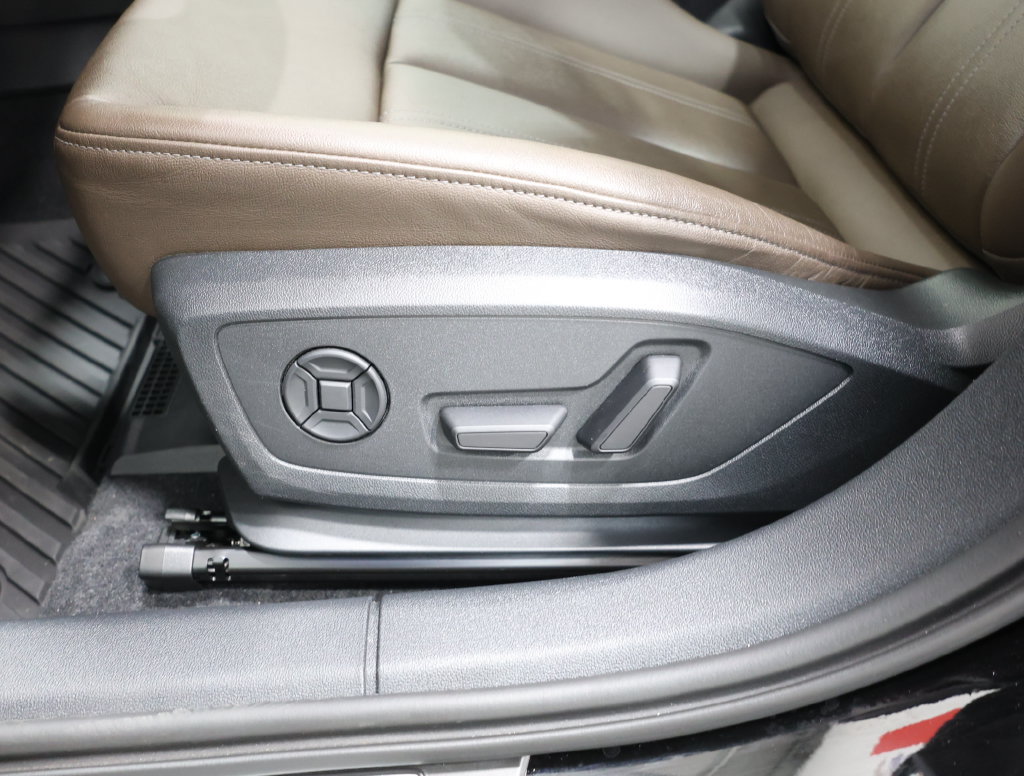 Used 2024 Audi A3 2.0T Premium w/ Convenience Package AWD/4WD image 14