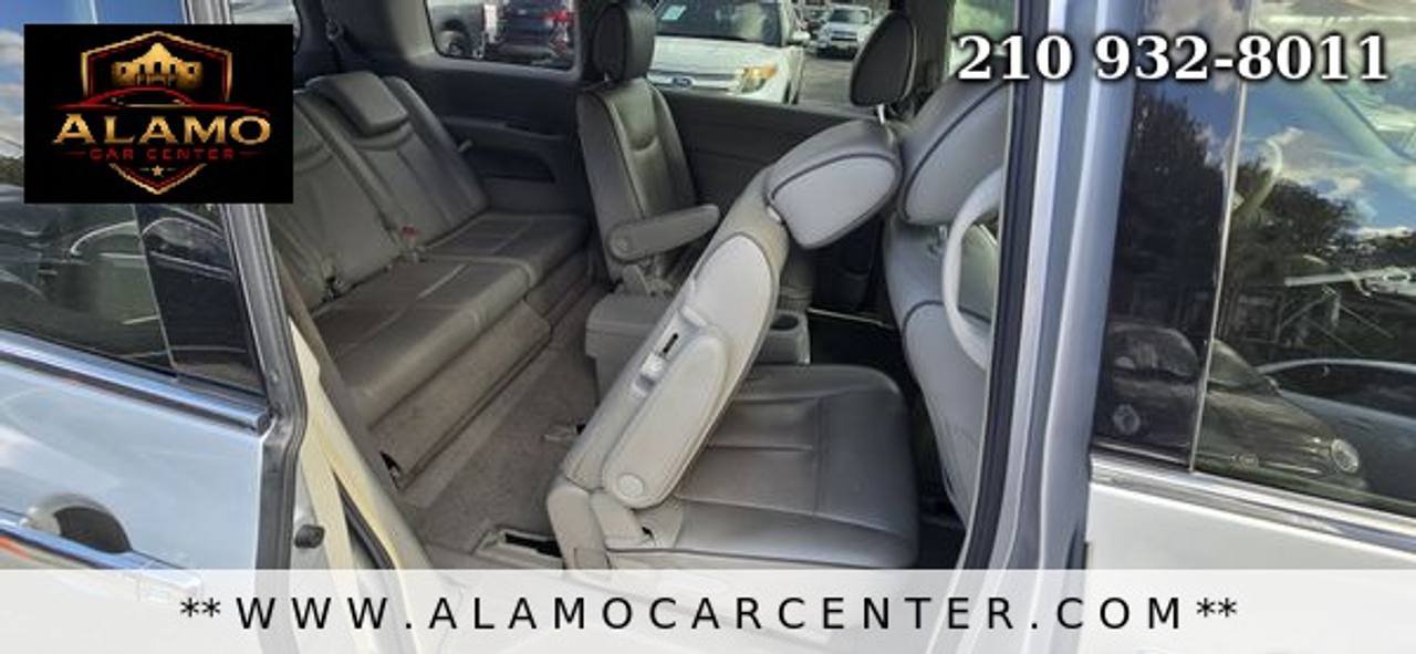 Used 2016 Nissan Quest SL FWD image 21