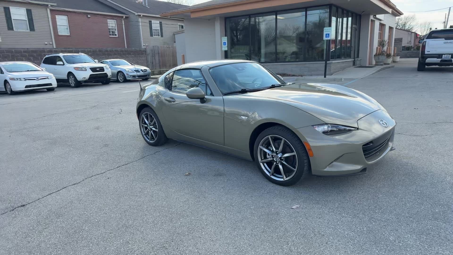 Used 2023 MAZDA MX-5 Miata Grand Touring w/ Weather Package image 8
