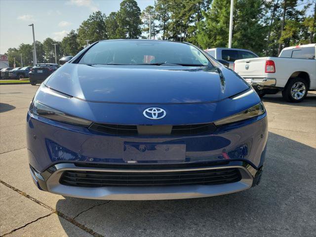 Certified 2026 Toyota Prius XLE FWD image 10
