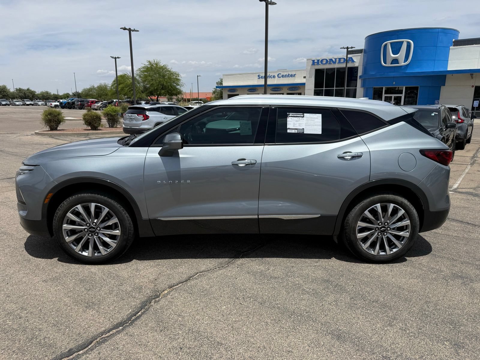 Used 2024 Chevrolet Blazer Premier w/ Driver Confidence II Package FWD image 10