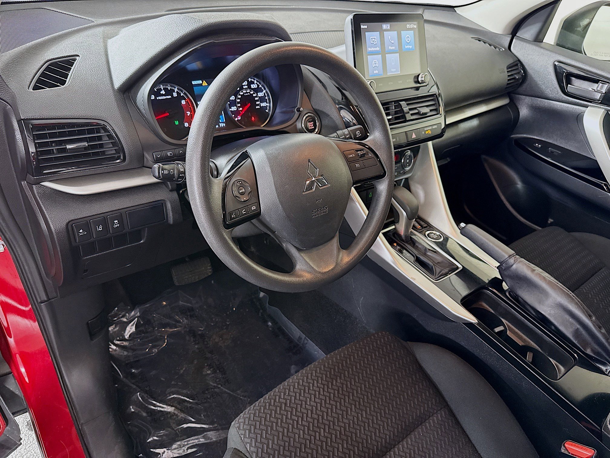 Used 2024 Mitsubishi Eclipse Cross LE AWD/4WD image 23