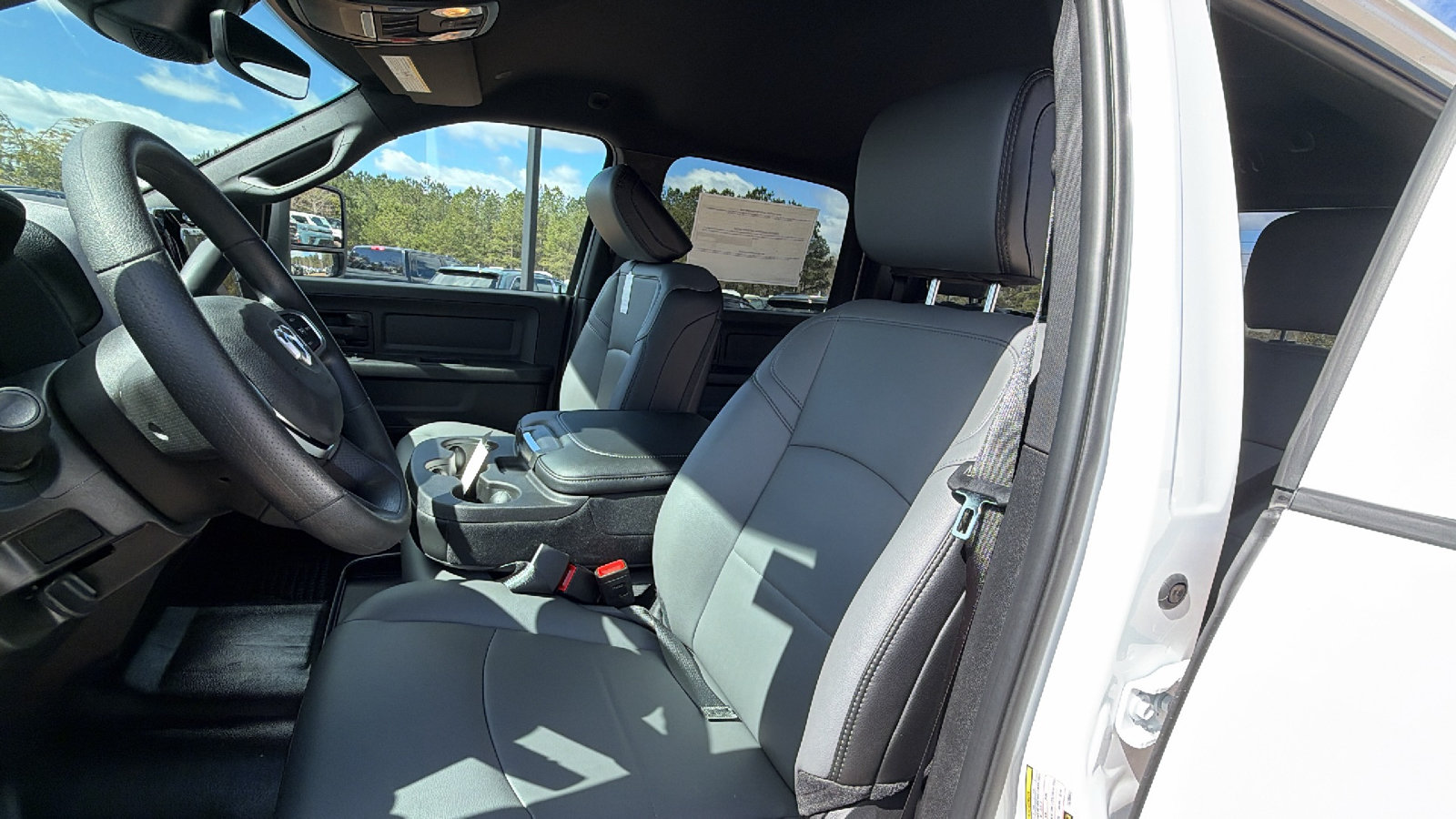 New 2026 RAM 2500 Tradesman AWD/4WD image 17