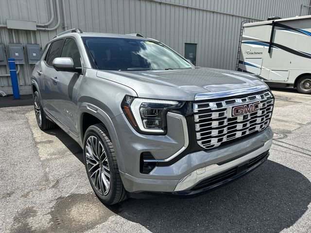 Used 2026 GMC Terrain Denali AWD/4WD image 11