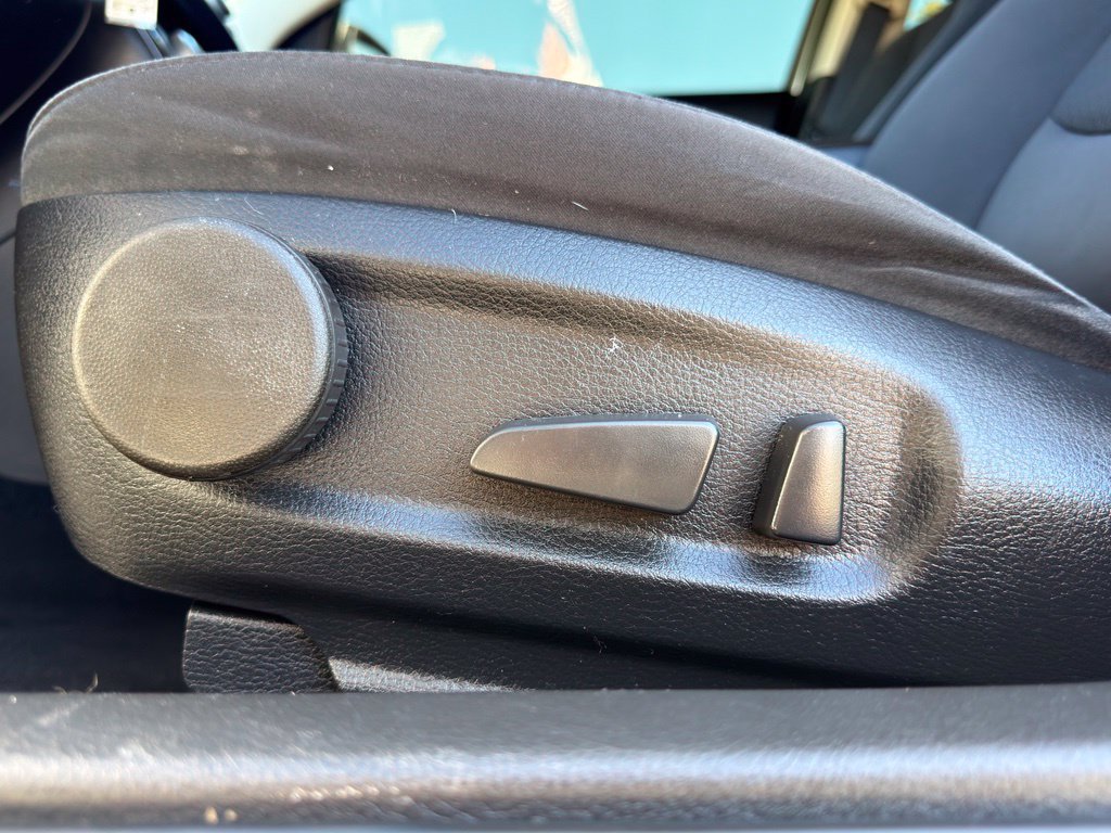 Used 2011 MAZDA MAZDA6 i Touring FWD image 23
