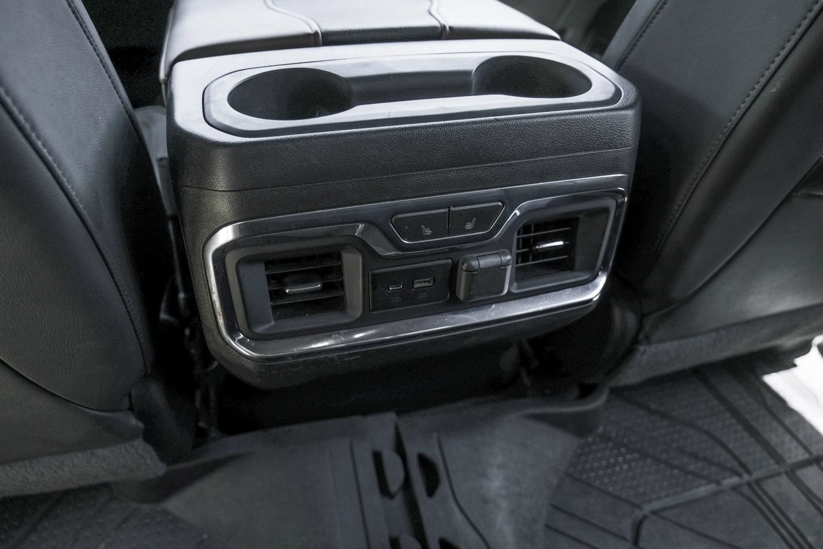 Used 2023 Chevrolet Silverado 2500 High Country AWD/4WD image 31