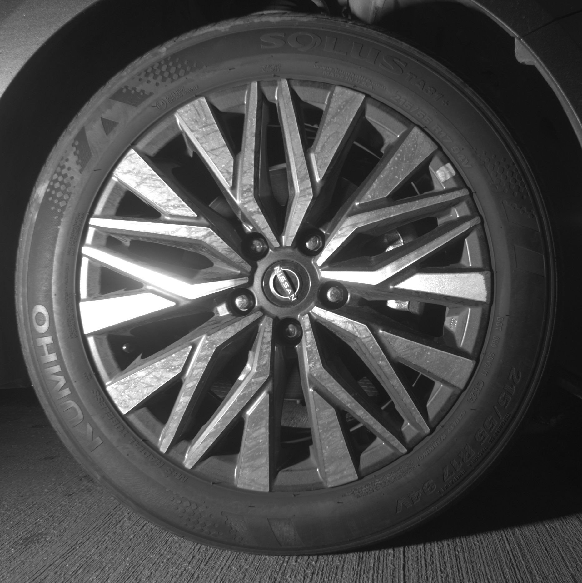 Used 2025 Nissan Altima 2.5 SV FWD image 13