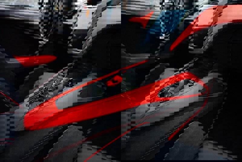 Used 2024 Lamborghini Revuelto image 10