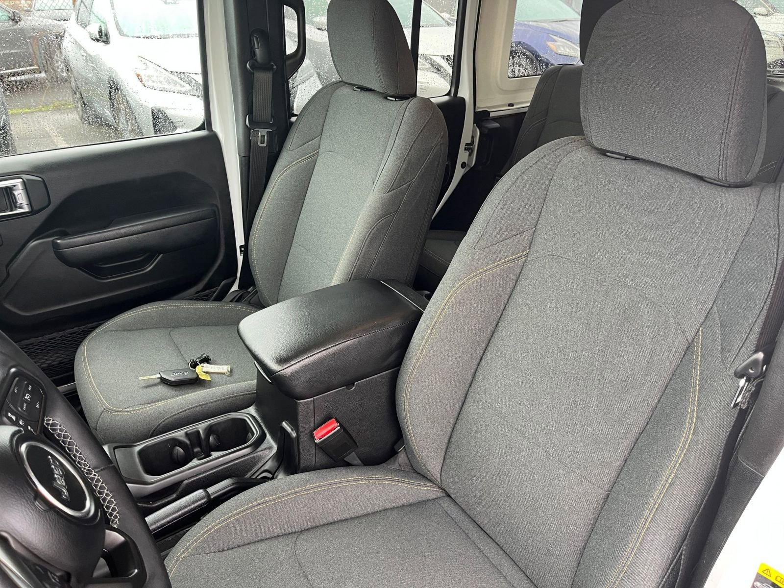 Used 2025 Jeep Wrangler Sport S image 35