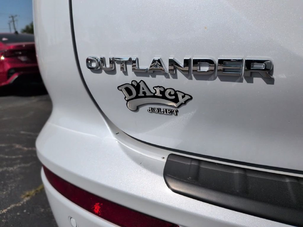 New 2026 Mitsubishi Outlander ES AWD/4WD image 9