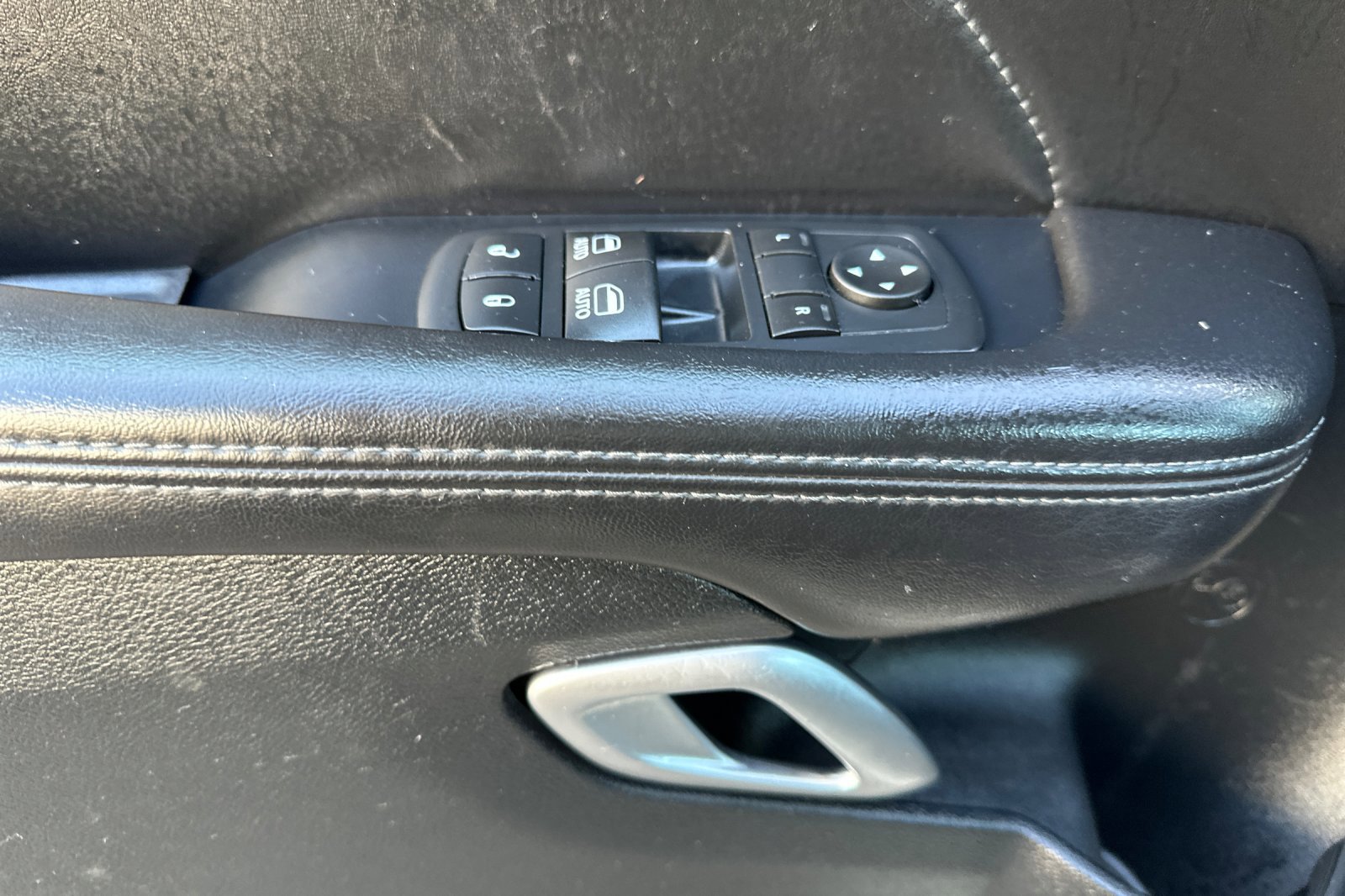 Used 2016 Dodge Challenger R/T Scat Pack image 11