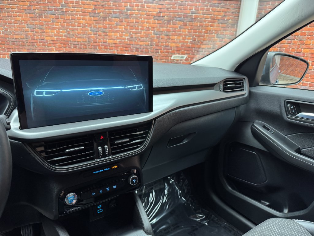 Certified 2023 Ford Escape SE FWD image 20