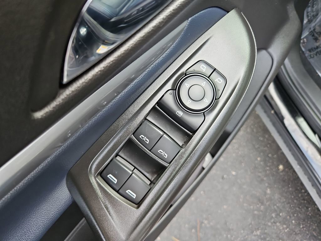 Used 2023 Chevrolet Bolt EUV LT w/ Convenience Package image 26