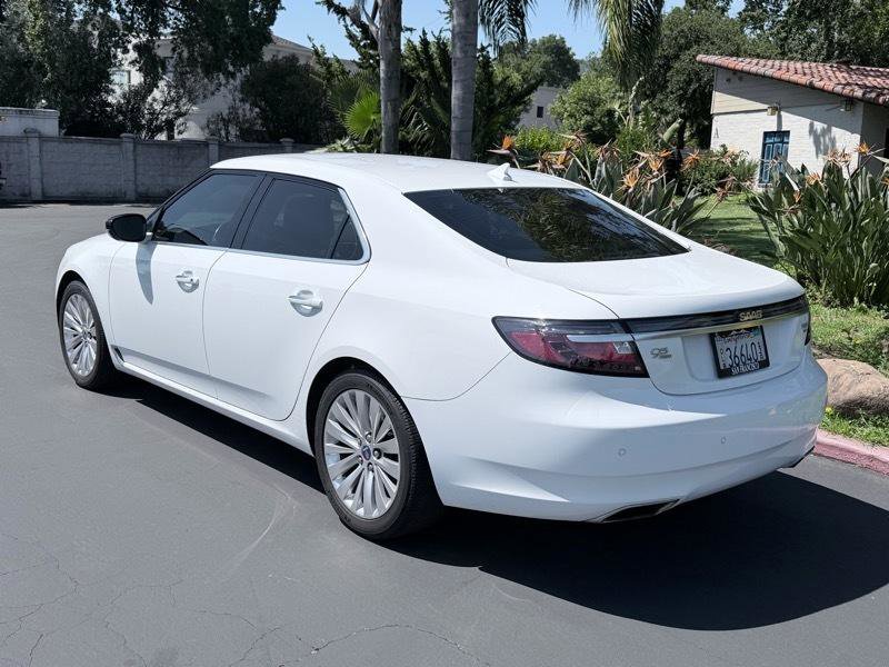 Used 2010 Saab 9-5 Aero w/ Technology Package AWD/4WD image 3