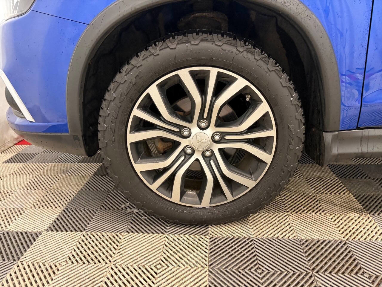 Used 2016 Mitsubishi Outlander Sport SEL AWD/4WD image 39