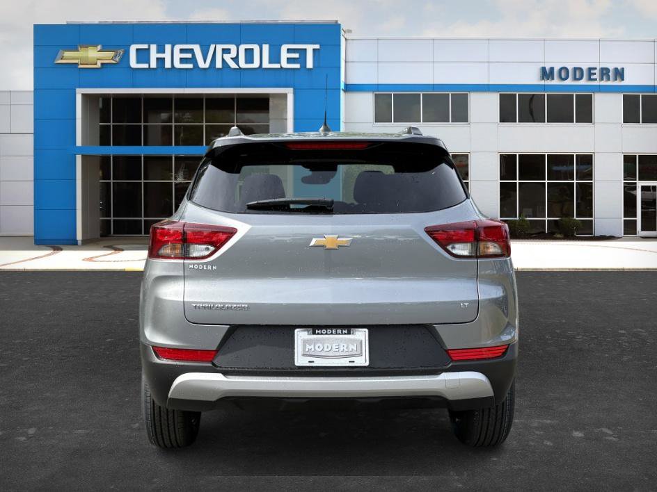 New 2026 Chevrolet TrailBlazer LT FWD image 4