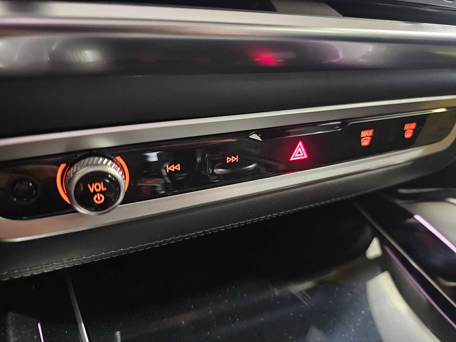 New 2026 BMW X5 M Competition w/ Executive Package AWD/4WD image 18