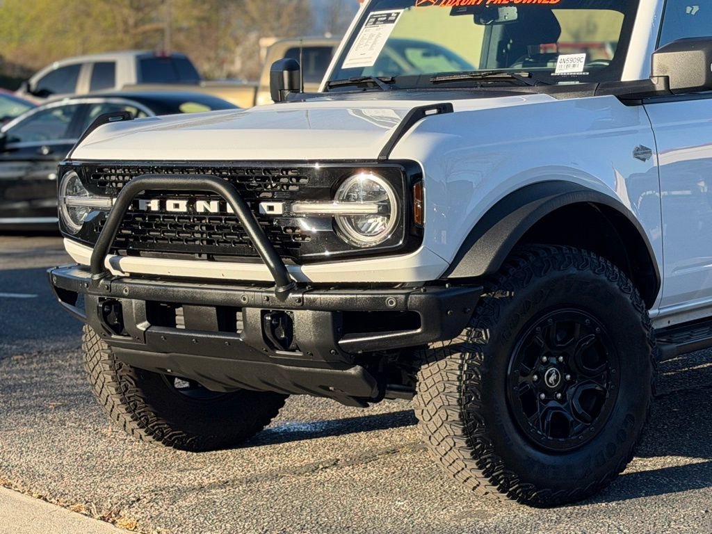 Used 2023 Ford Bronco Wildtrak image 3