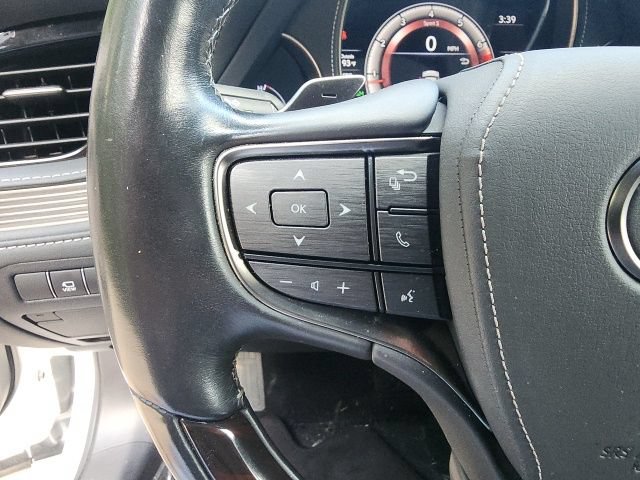 Used 2020 Lexus LS 500 w/ Interior Upgrade Package RWD image 19