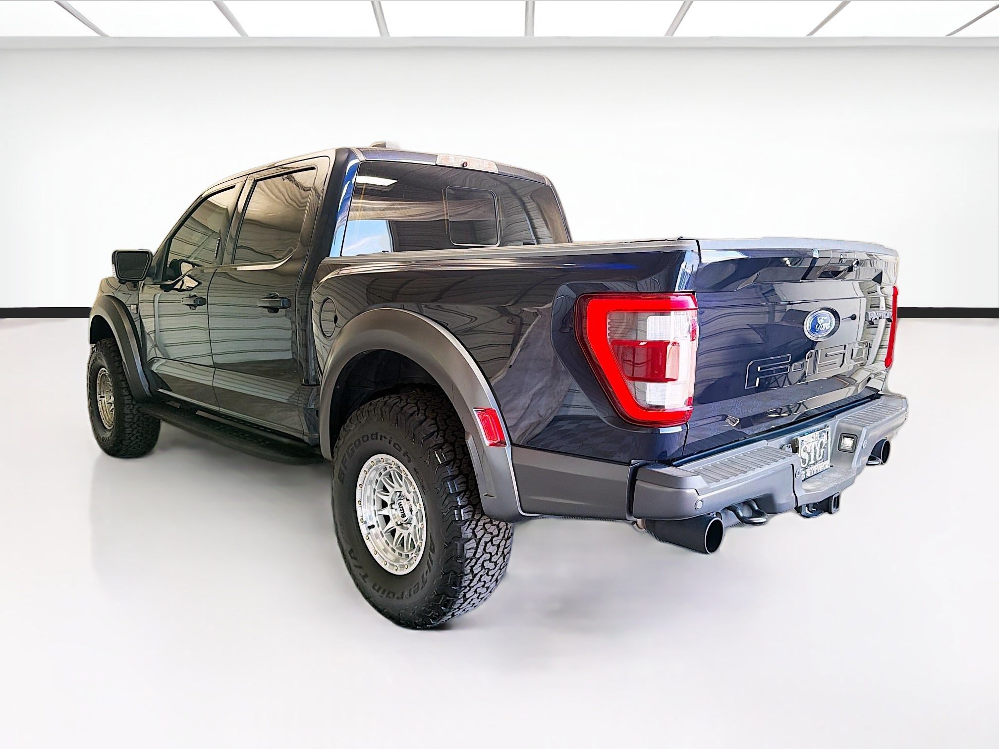 Used 2022 Ford F150 Raptor w/ Equipment Group 801A High AWD/4WD image 6