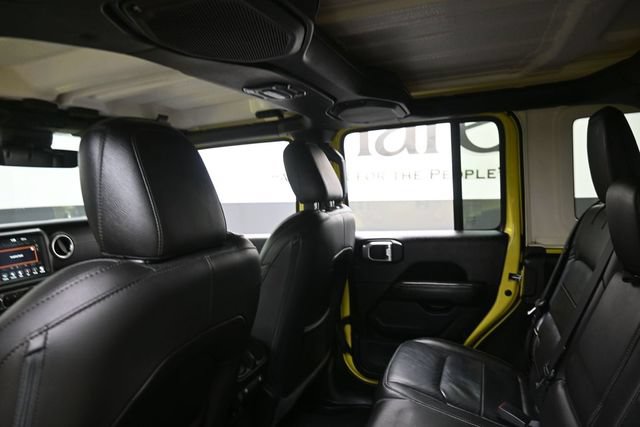 Used 2023 Jeep Wrangler Unlimited Sahara w/ LED Lighting Group AWD/4WD image 24