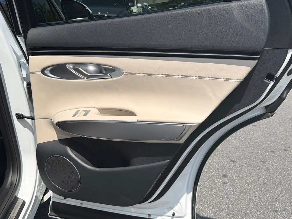 Used 2026 Genesis GV70 2.5T Select AWD/4WD image 19
