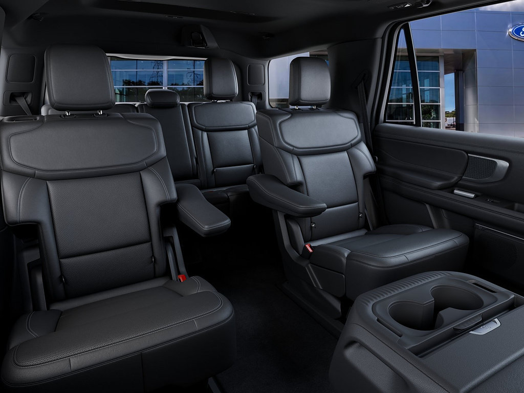 New 2027 Ford Expedition Platinum w/ Stealth Appearance Package AWD/4WD image 11
