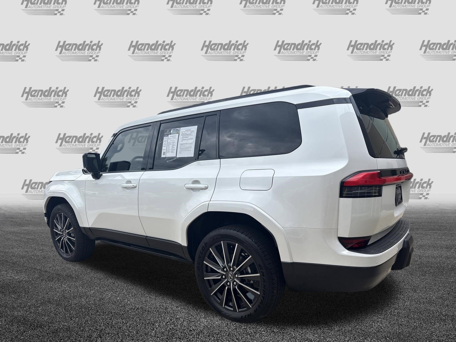 Certified 2025 Lexus GX 550 w/ Accessory Package (2T) AWD/4WD image 10