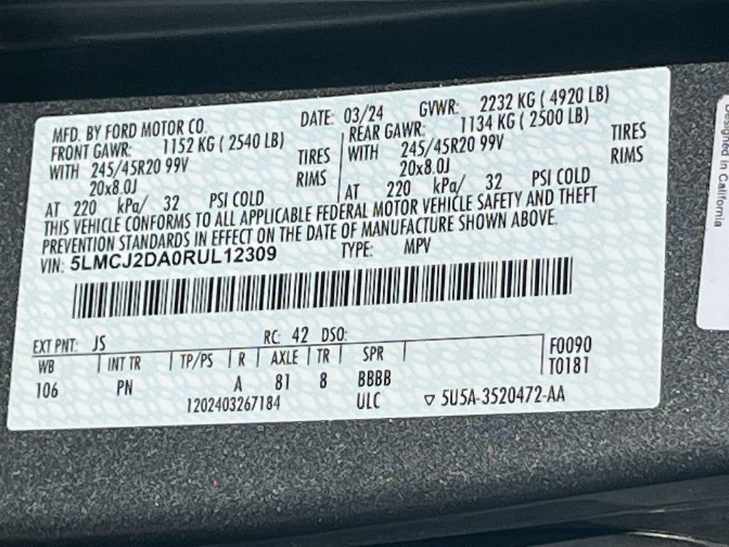 Used 2024 Lincoln Corsair Reserve w/ Equipment Group 201A AWD/4WD image 32