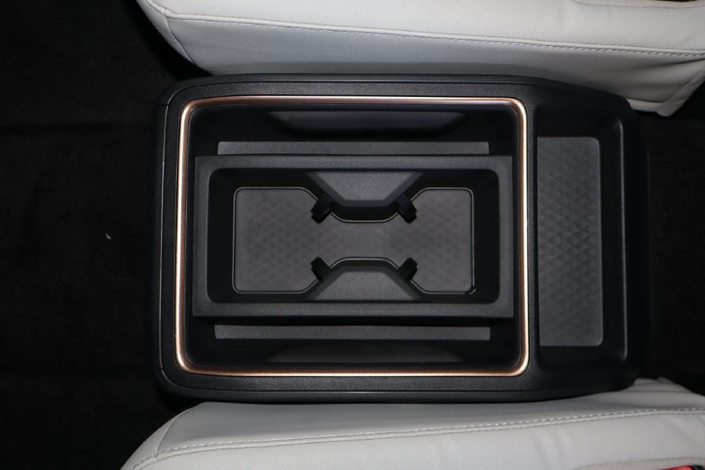 New 2026 Toyota Grand Highlander AWD Hybrid image 43