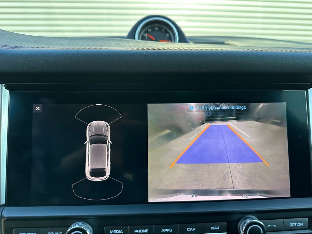 Used 2020 Porsche Macan S image 29