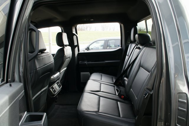 New 2025 Ford F150 Lariat w/ Equipment Group 502A High image 31