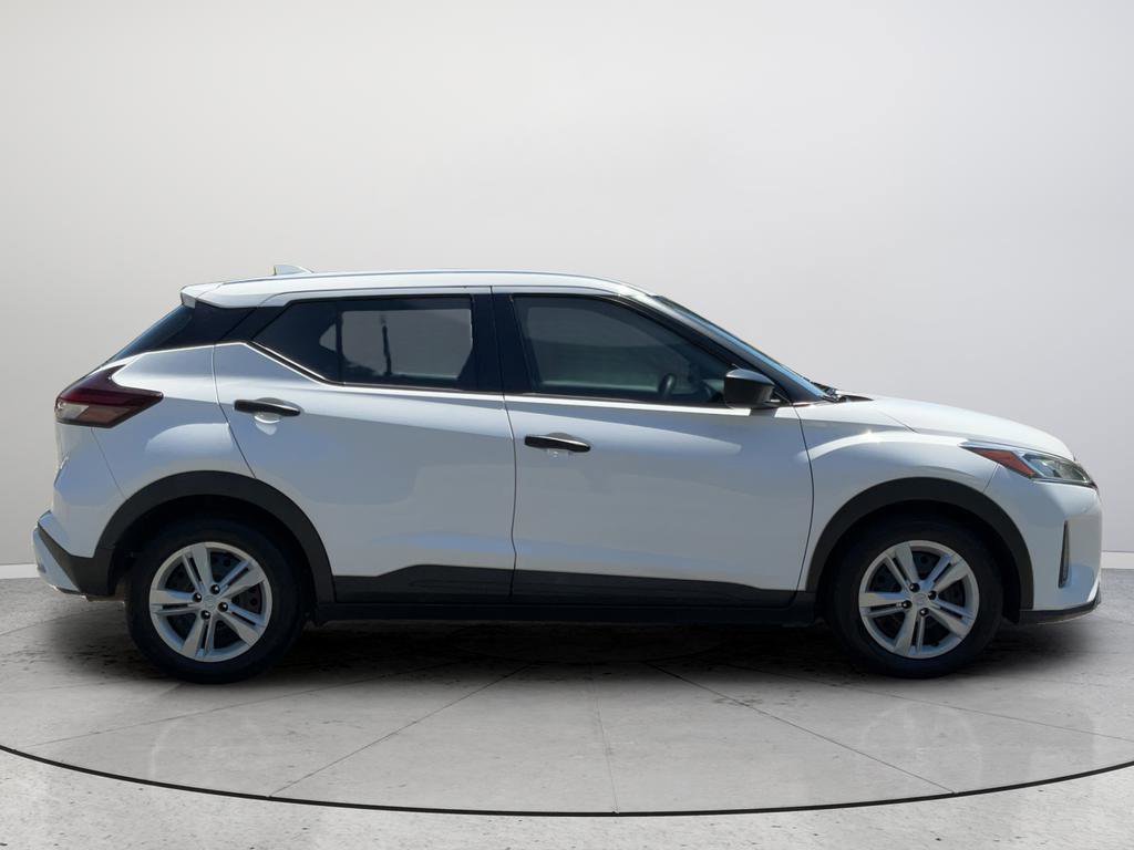 Used 2021 Nissan Kicks S FWD image 6
