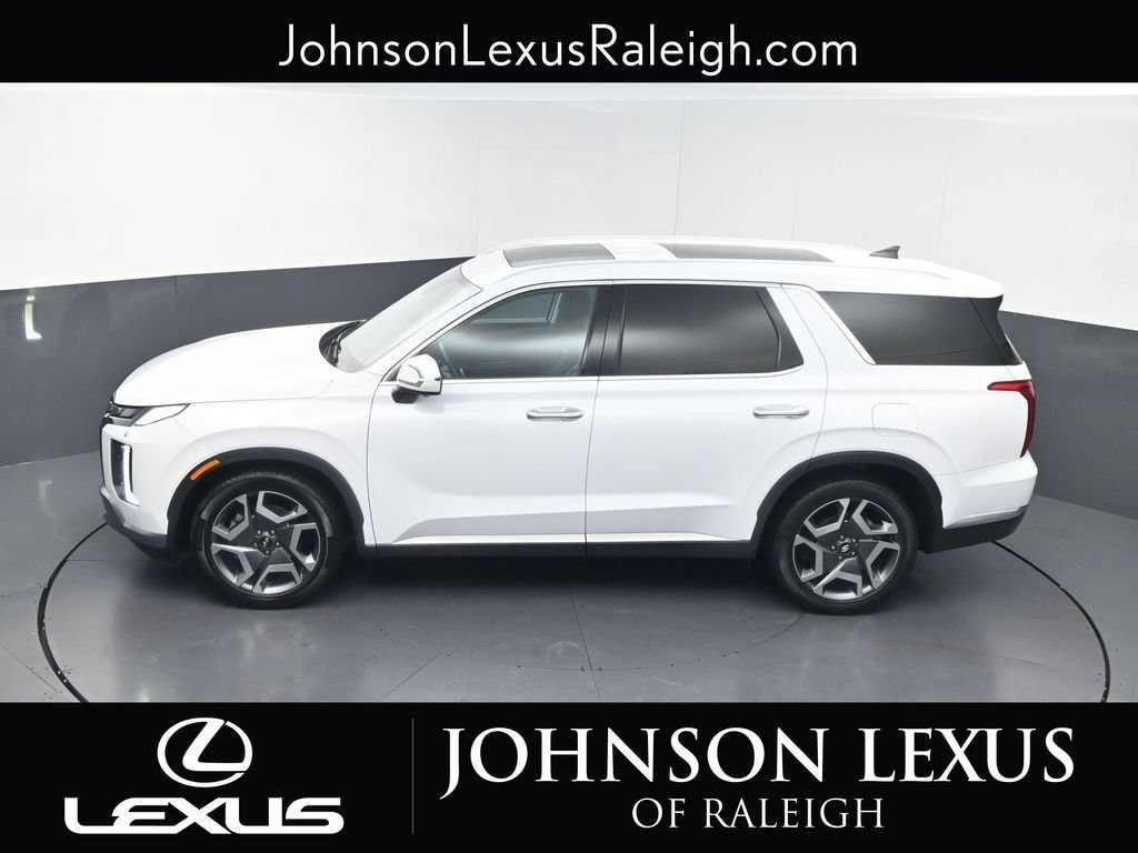 Used 2024 Hyundai Palisade Limited AWD/4WD image 29