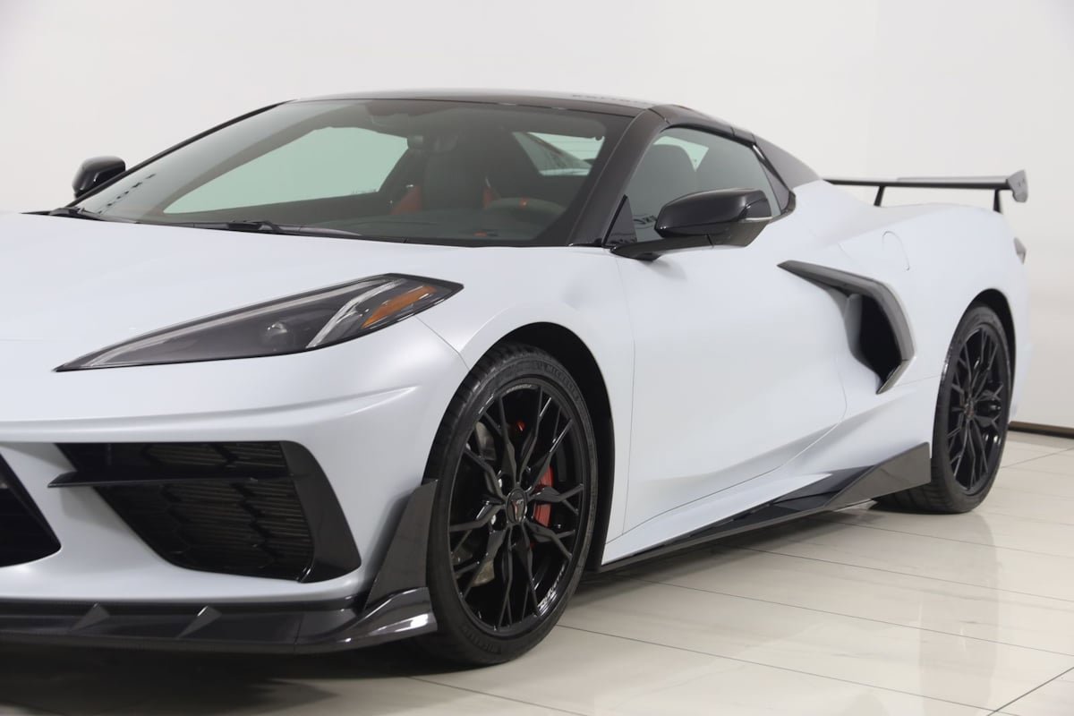 Used 2023 Chevrolet Corvette Stingray Premium Conv w/ Z51 Performance Package RWD image 85