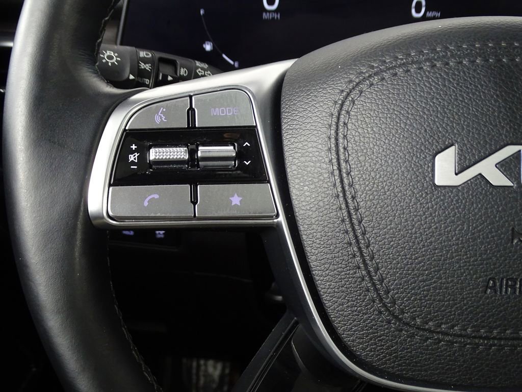 Used 2024 Kia Telluride SX X-Line image 34